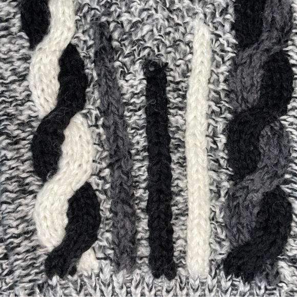 Vintage 80s Street Scenes Chunky Knit Leather Patches Cardigan - Black & White - Picture 10 of 15